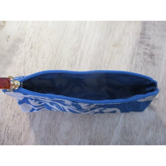 ✨ Estée Lauder Blue & White Cosmetic Pouch - Picture 4 of 7